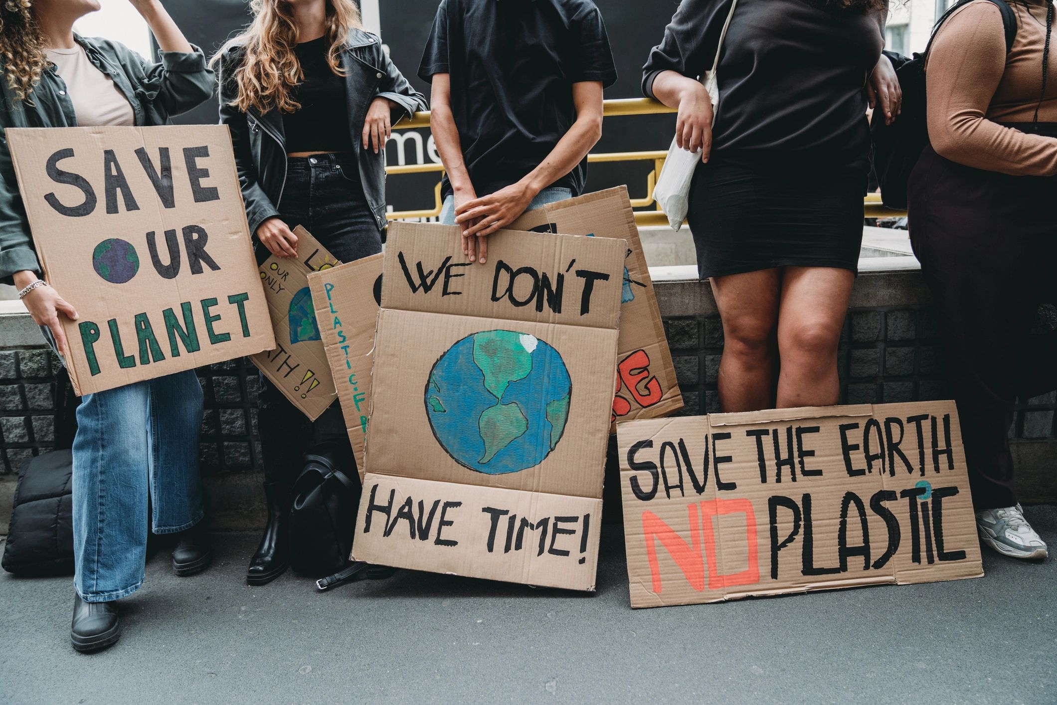 Climate and policy writing for executives